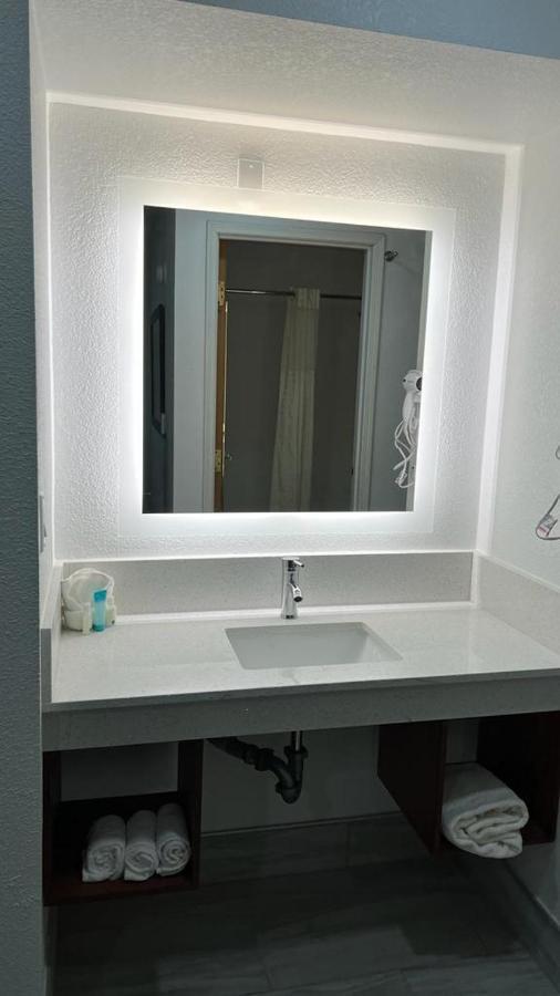 287 Inn Childress Bagian luar foto