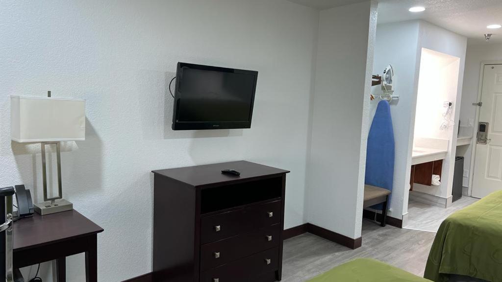 287 Inn Childress Bagian luar foto